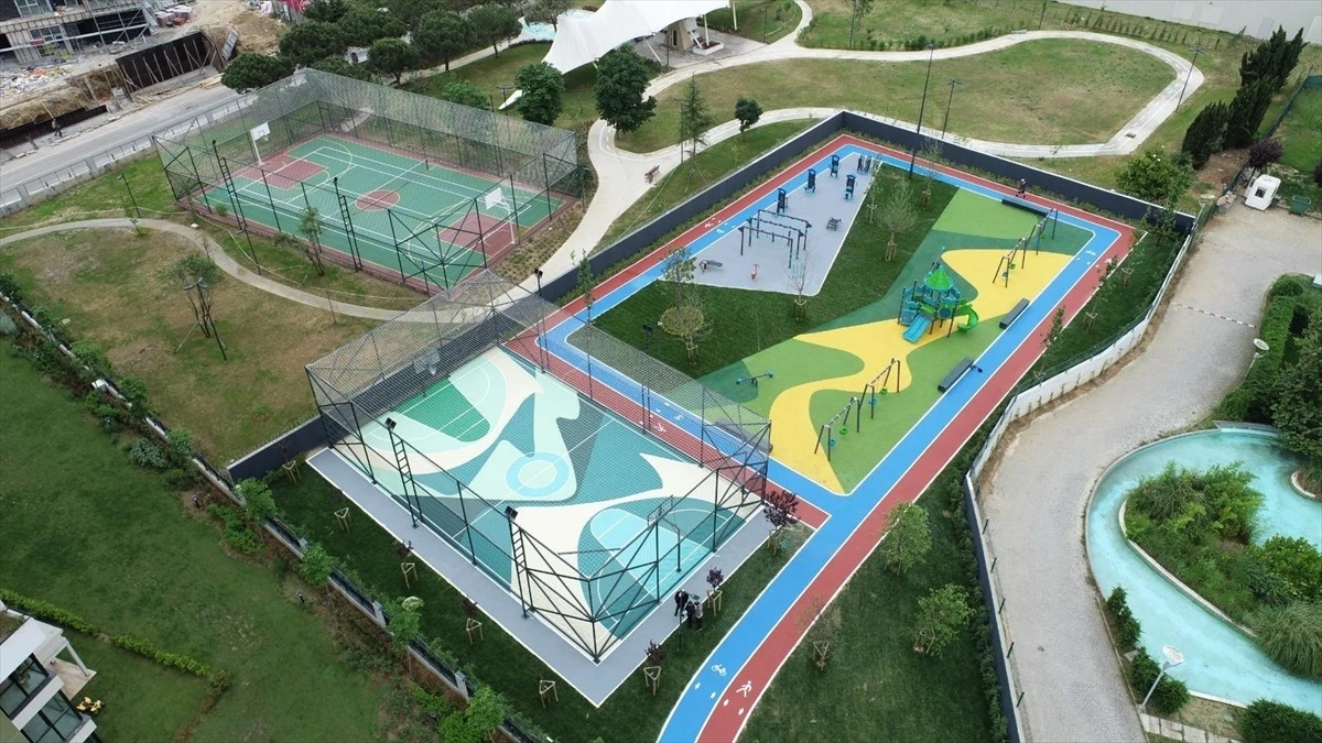Ümraniye’de son 5 yılda 63 park ve 92 spor sahası yapıldı